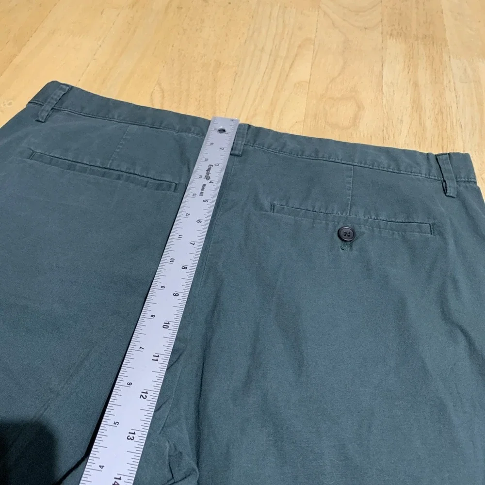 Banana Republic Chino Aiden Shorts‎ Men Size 34 Slim Fit Green